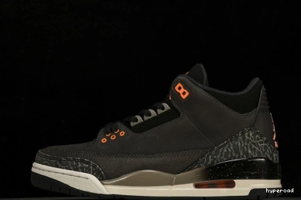 Hyperoad Air Jordan “Fear” 3 0706